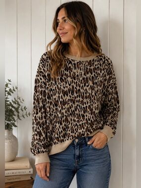 H&M Leopard Print Sweater Crewneck Gold Back Zipper Animal Print Knit Pullover M